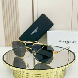 Picture of Givenchy Sunglasses _SKUfw57312070fw